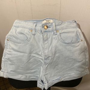 FOREVER 21 High Waisted Light Blue Stretchy Denim Shorts SIZE US 25